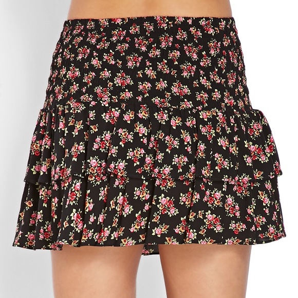 Forever21 Floral Tiered Skirt - Picture 5 of 5